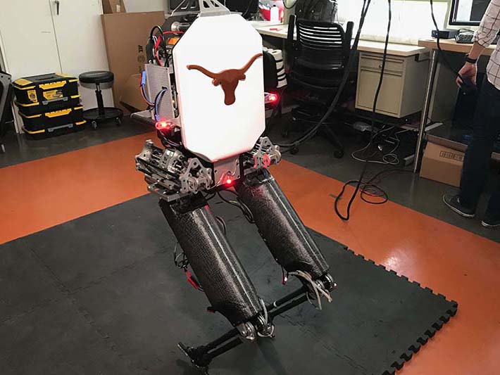 UT Austin longhorn branded balancing robot